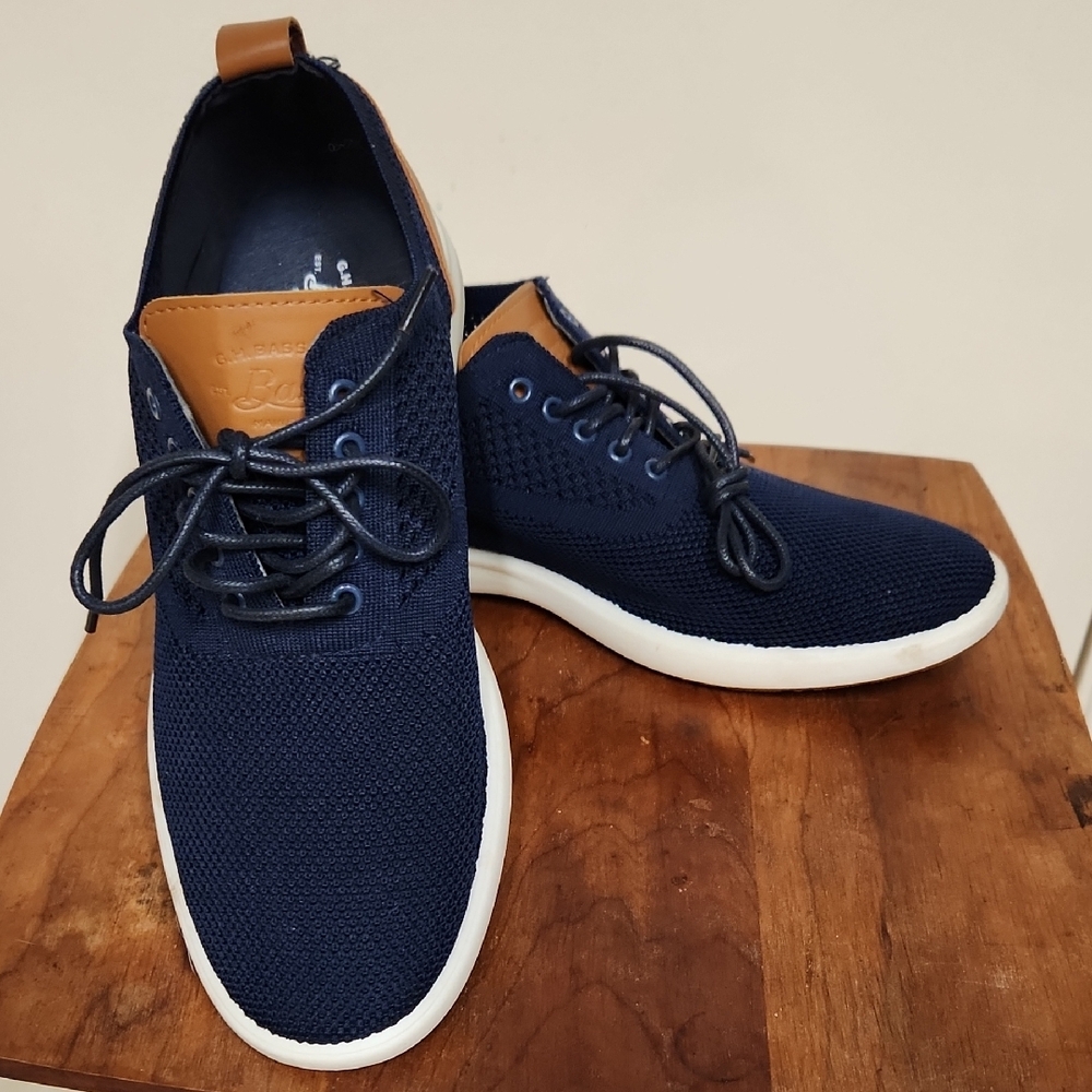 G.H. Bass & Co. Blue and Brown Sneakers with Canvas Upper